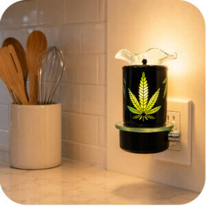 Cannabis Leaf Plug-In Wax & Oil Warmer (Adjustable Dial)